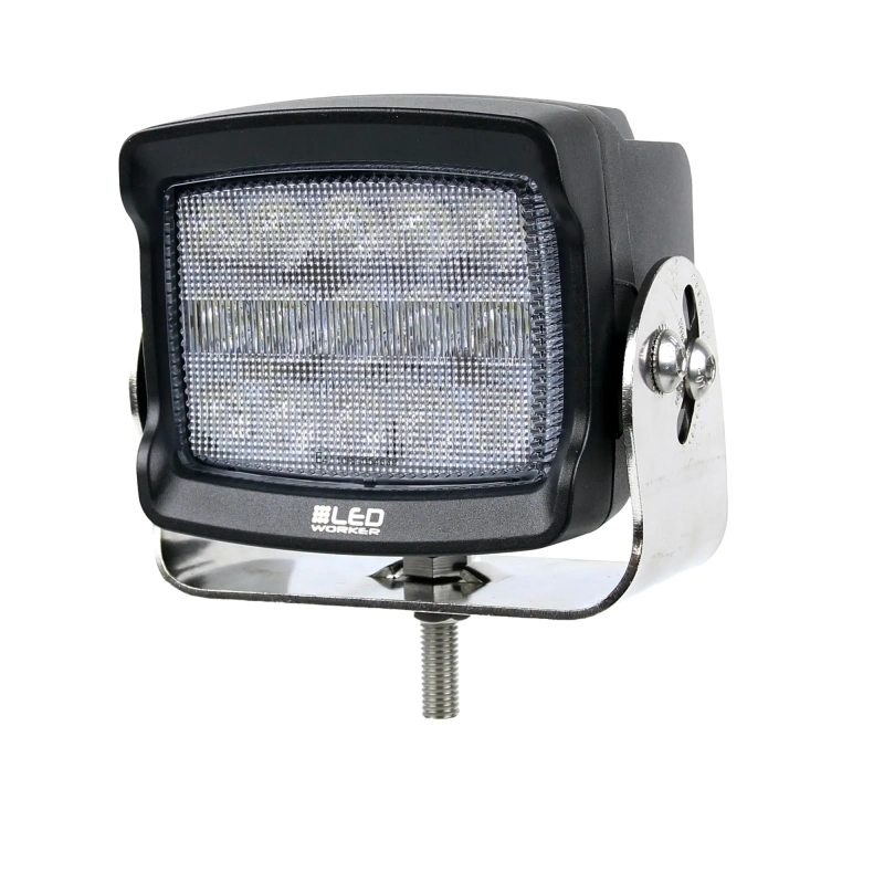 Светодиодная фара рабочего света LEDWORKER E2138 (150W, 15750Lm, super flood)